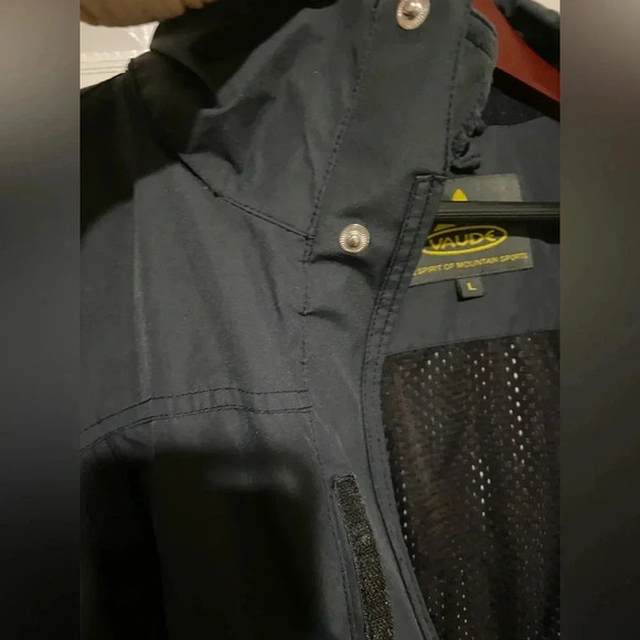 VAUDE cycling jacket size xl - Picture 15 of 16